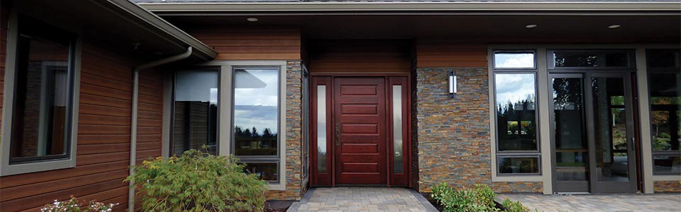 Contemporary 6'8 5 Panel with Mistlite Sidelites